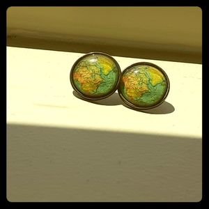 Circle earth earrings